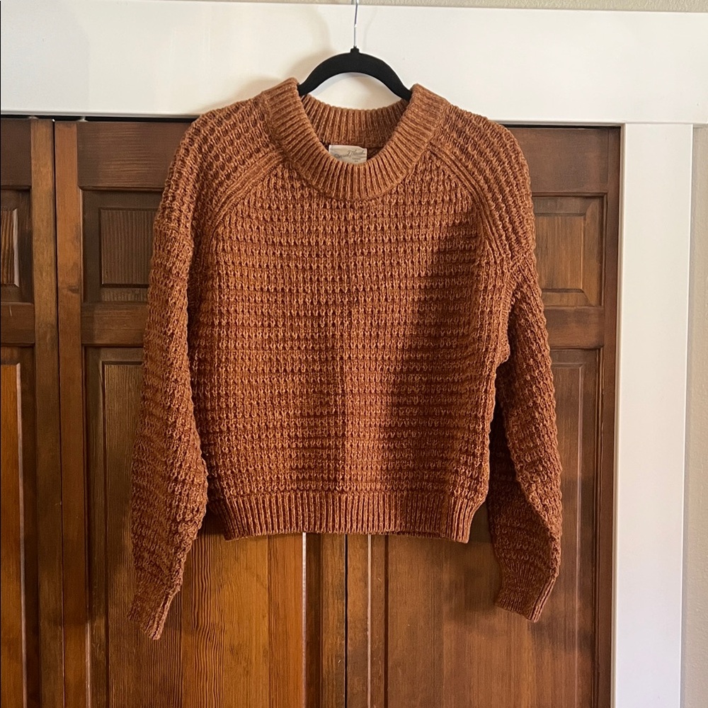 Universal Thread Chunky Scoopneck Sweater — Rust